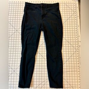 GAP Denim Women’s Size 8/29 Black High Rise Favorite Jeggings